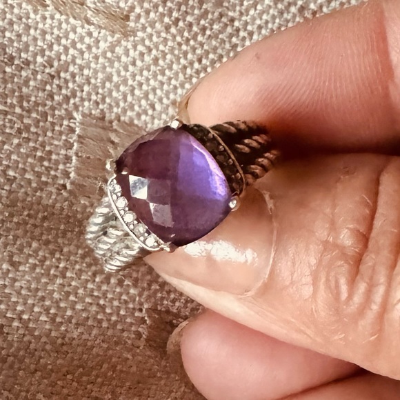 Authentic David Yurman Ring Size 6 - Picture 2 of 5